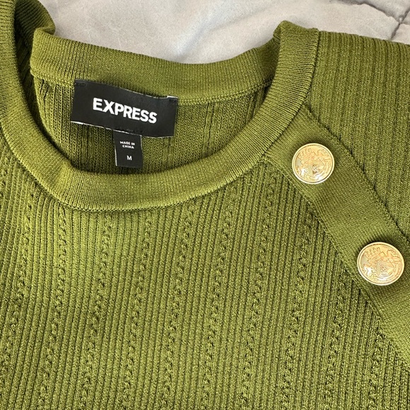 Express novelty Gold button sleeveless sweater tank top and skirt. Set. Size L - Picture 3 of 6